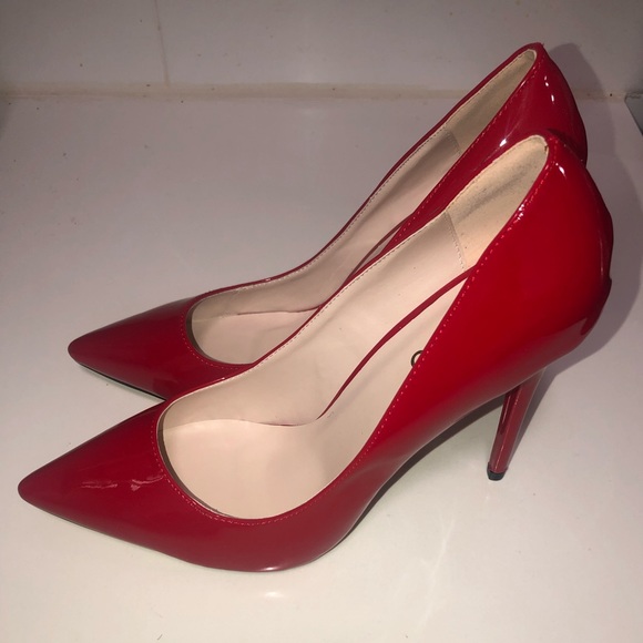 Patent leather red pump pointy heels 👠 - Picture 5 of 7